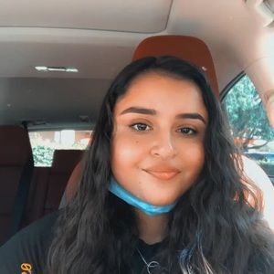 Meet your Posher, Orit